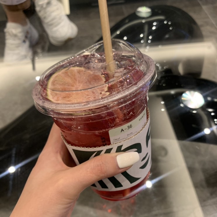  커피를 잘 못마시는 난 라임패션티
