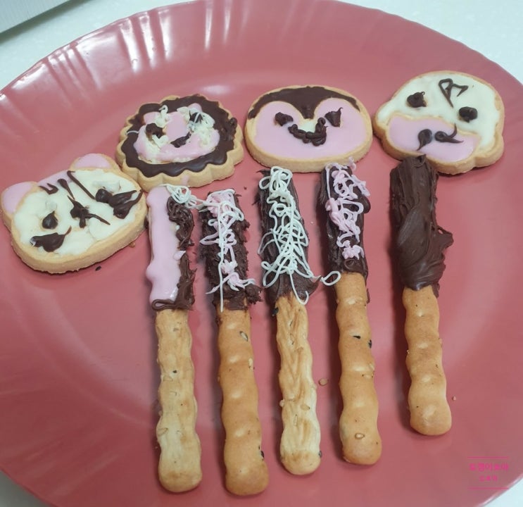  빼빼로만들기 : 아이와 초간단 빼빼로 만드는법 + 얼초 동물그리기