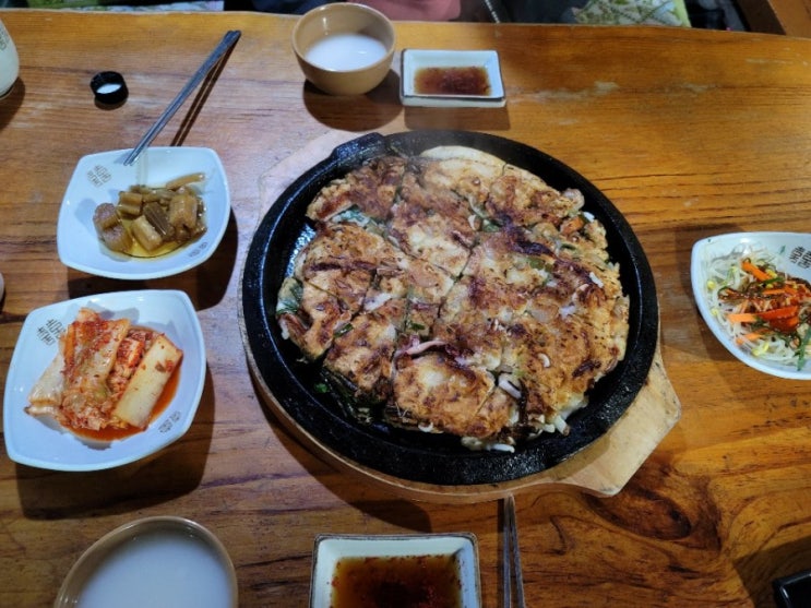 꽃달(용인 토박이들은 아는 용인맛집)꽃이피면 달이 생각나고