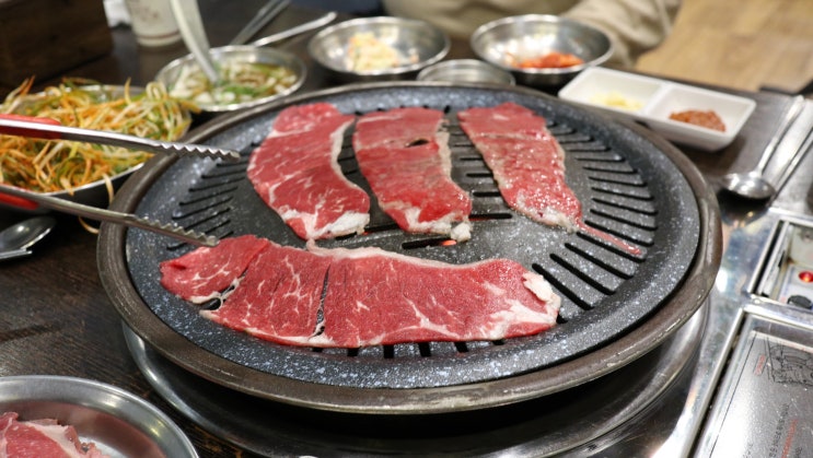  안산 고기집 공룡고기에서 안산 무한리필 즐기세요!