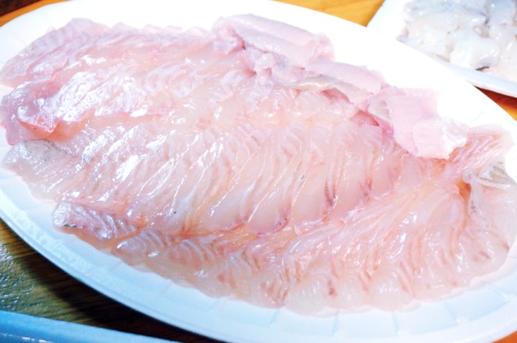  강릉중앙시장회포장 강릉중앙시장 맛집 동해바다 횟집 포장 광어 오징어 낙지