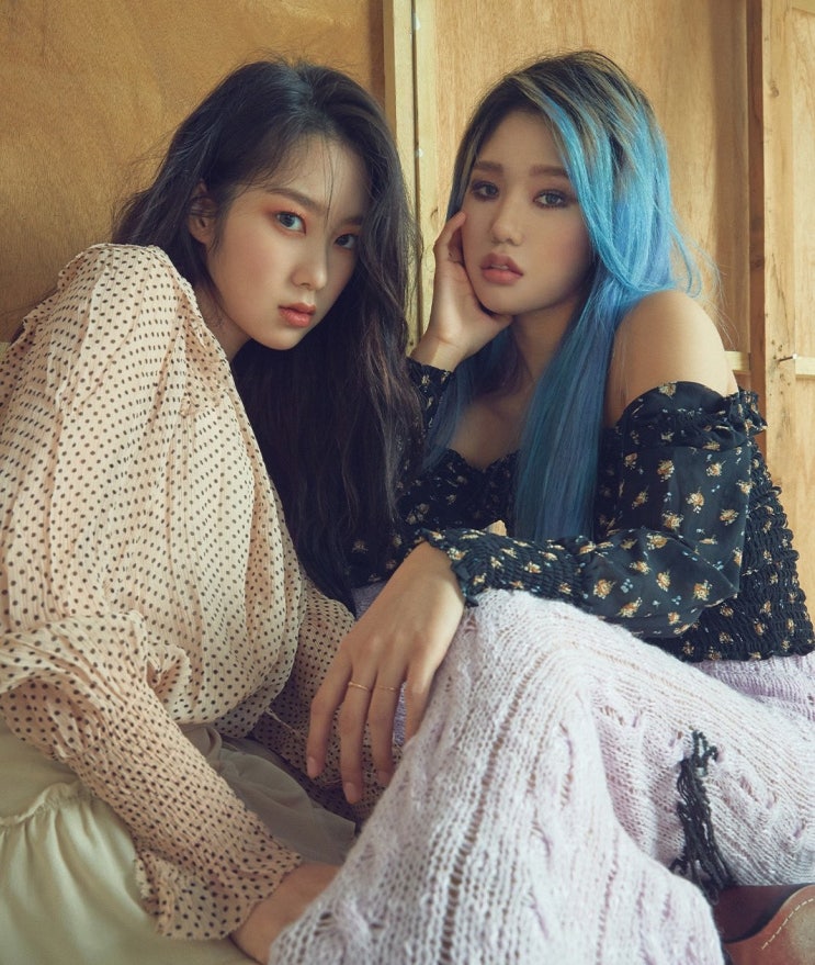 오마이걸 미미 지호 퍼스트룩 화보컷 인터뷰 오마이걸 미미 지호 퍼스트룩 화보컷 인터뷰