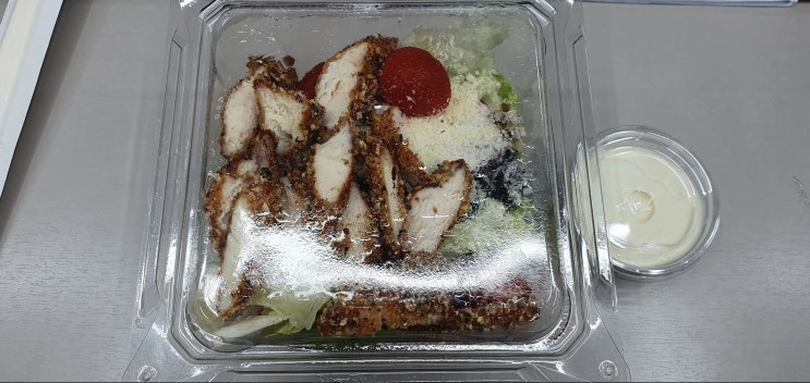 [노브랜드 버거]치킨시저샐러드(학동역점)