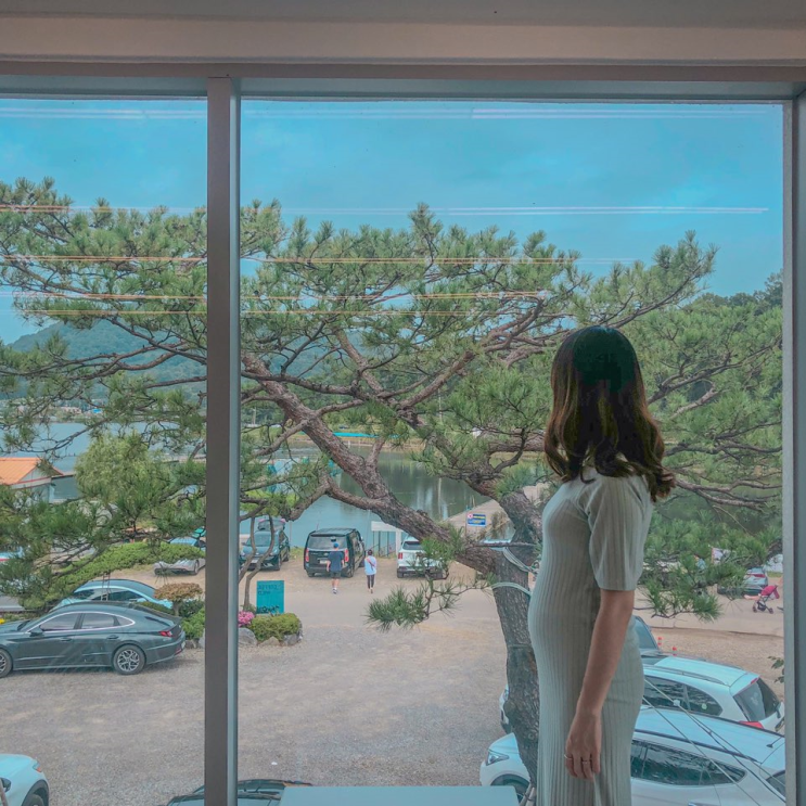  물왕저수지 카페 통창으로 풍경이 너무 예쁜 곳 | 애견동반 가능