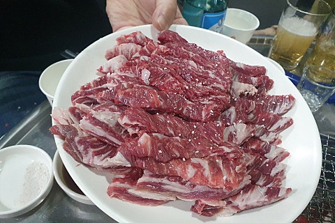 백성욱왕소금구이 이미지