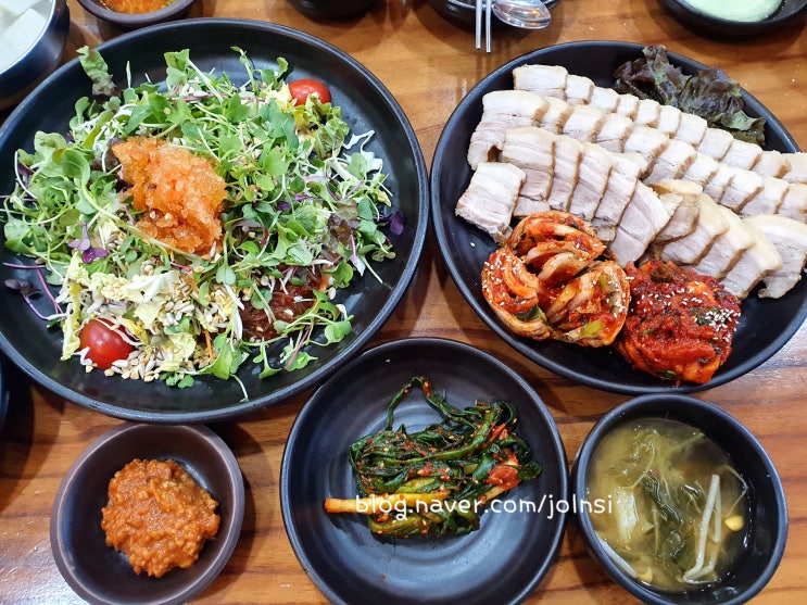  성내동맛집 큰집보쌈 천호점 보쌈 막국수 푸짐해