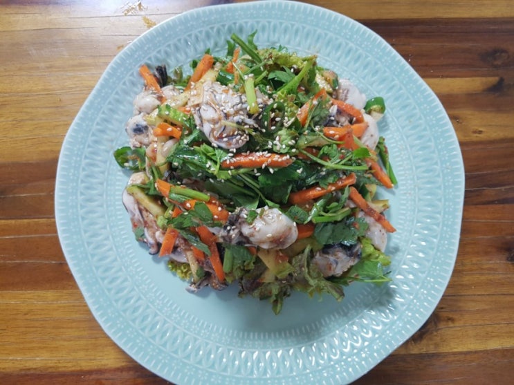  가을 입맛 돌아오는 제철 굴무침