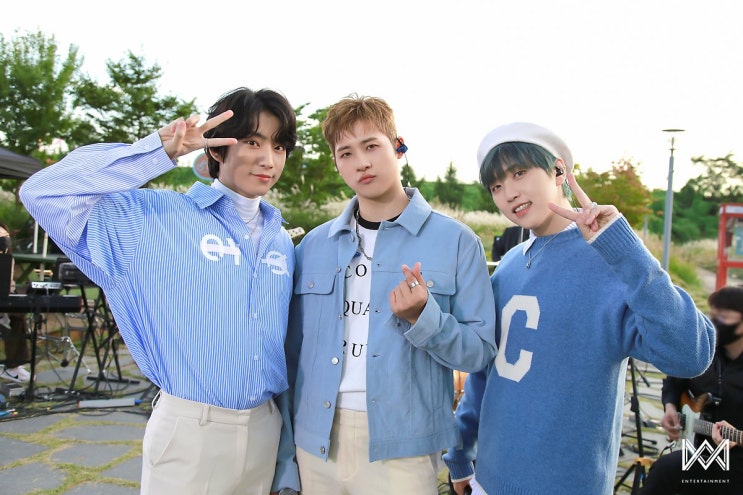 B1A4에게 물들 시간 ‘더 컬러’ 촬영 현장 비하인드 B1A4에게 물들 시간 ‘더 컬러’ 촬영 현장 비하인드