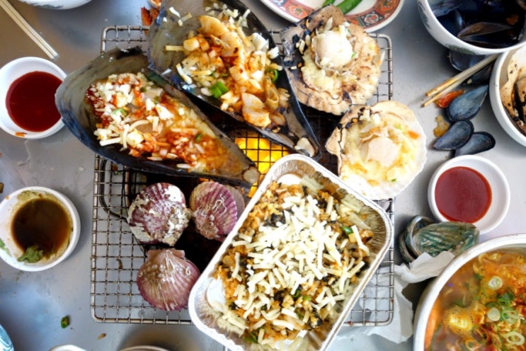  부산 태종대 자갈마당 친구집, 영도 조개구이촌 끝집의 매력