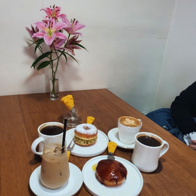  [대구 신천동] 신세계백화점건너, 핸드메이드 도우맨도넛