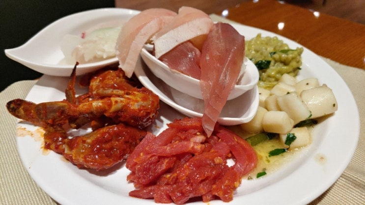  마키노차야 역삼 - 런치와 디너 가격과 할인되는것이 어떤게 있을까요?
