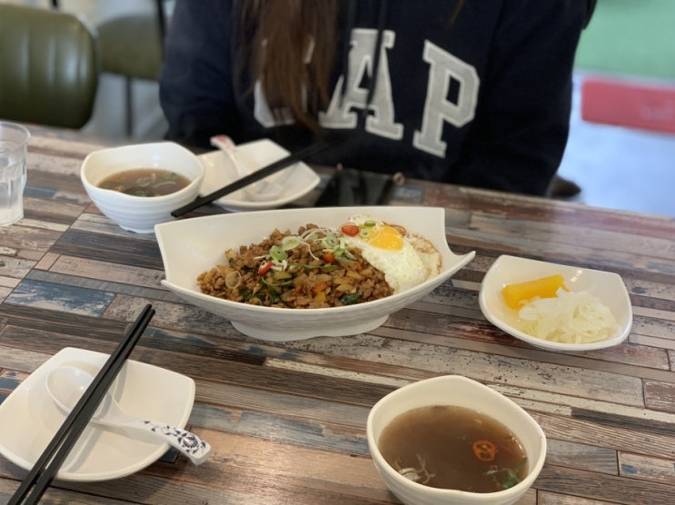  [419음식점 추천]맛있는 태국 팟타이탈레 카우팟느아 텃만꿍 후기 with 라무쏭