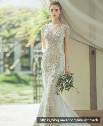  본식 가봉 - 제이스포사(J.SPOSA) - 본식 드레스 셀랙