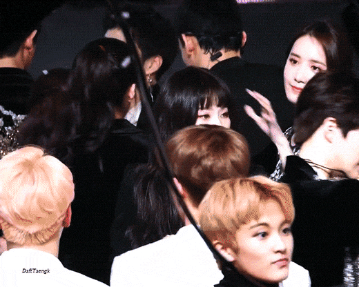 윤아 슬기 이거 개설레 윤아 슬기 이거 개설레