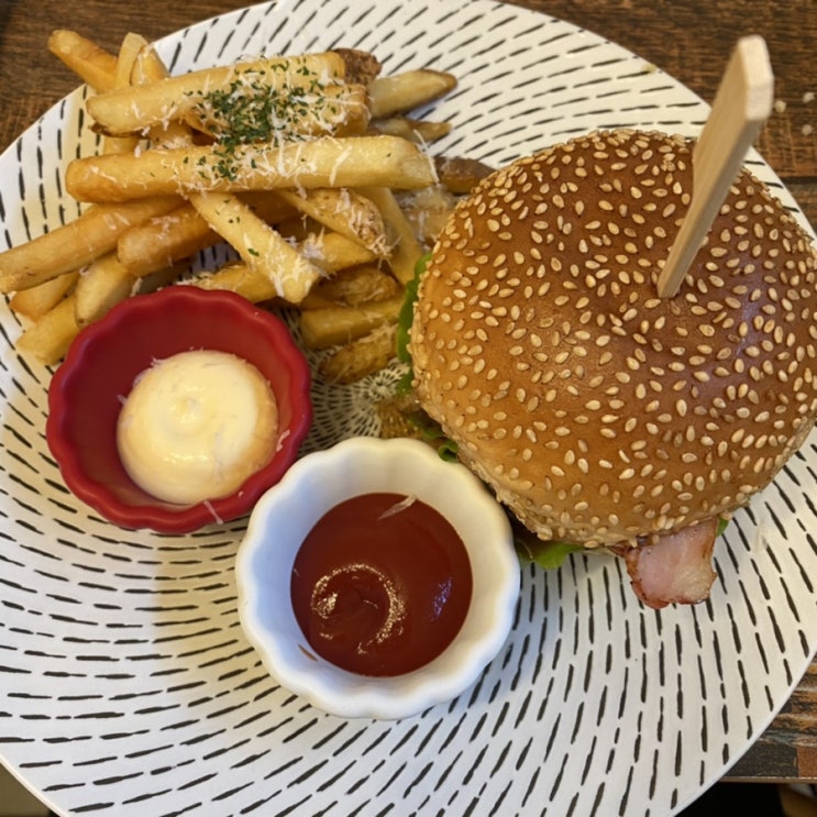 [제주 애월 수제버거 맛집] 몬스터살롱
