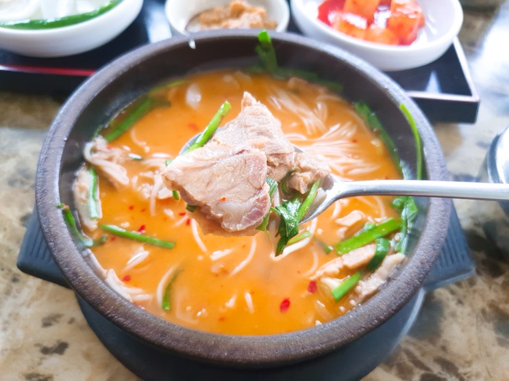 울산 장수촌, 24시간 뜨끈한 돼지국밥을 맛보자!