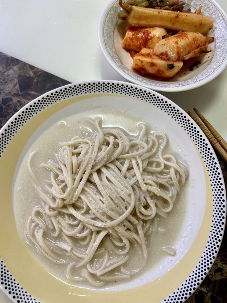  [채식식단_비건요리]잣칼국수, 라면만큼 요리하기 쉽고 완전 맛나요~