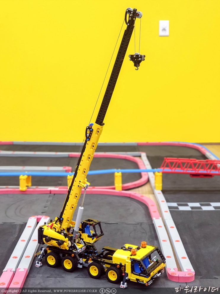  레고 42108 테크닉 이동식 크레인! 레고 크레인 레고 테크닉 추천. LEGO 42108 Mobile Crane. 초등학교 남자아이 선물 추천