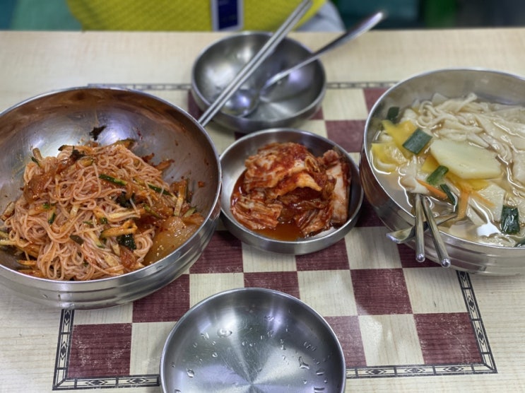  숭례분식, 칼국수집