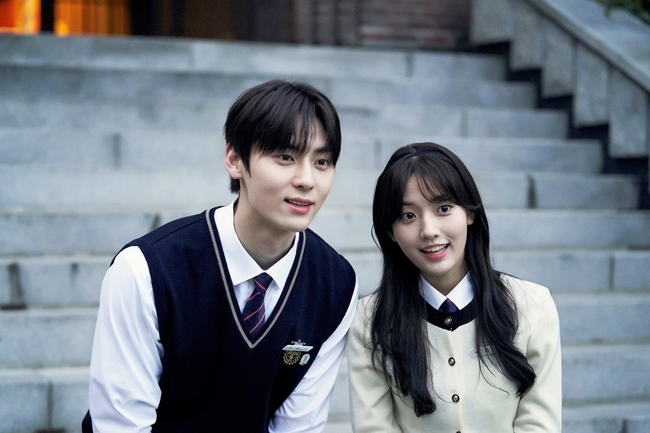  황민현 얼굴 근황