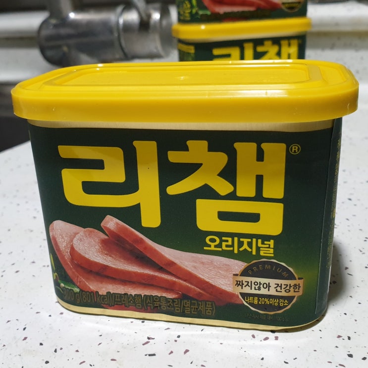  동원 리챔 오리지널 300g 칼로리(열량), 나트륨 함량, 영양성분 정보 후기 (+스팸과 비교)