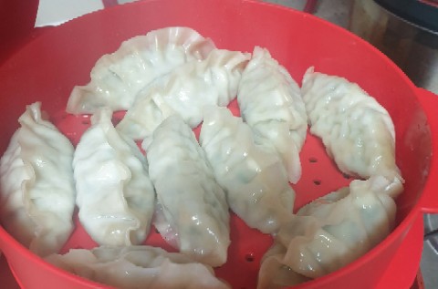  비비고 만두와             타파웨어 3단 찜기