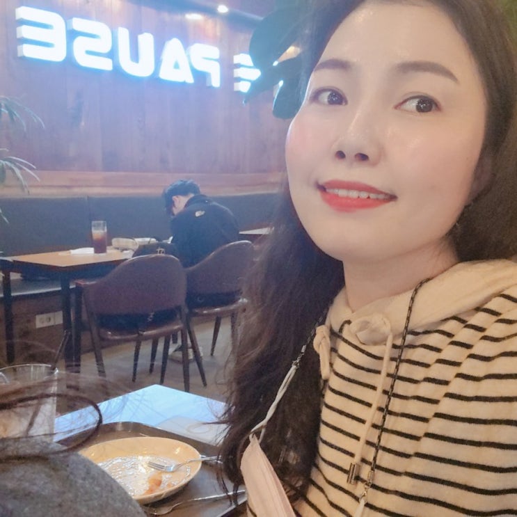  안산 사동에서 밥먹고 카페파우즈