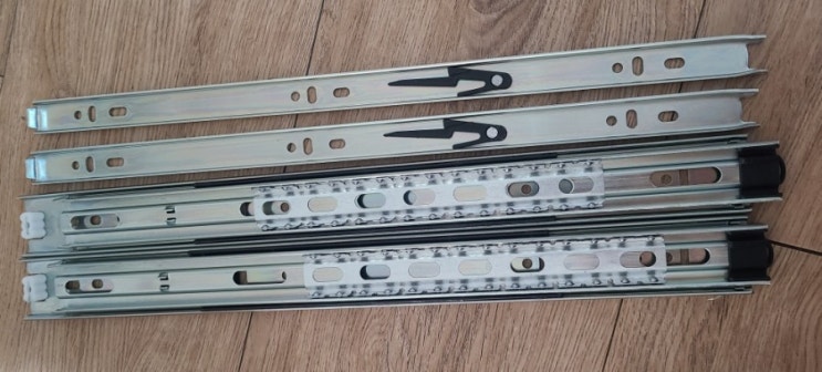 [AS] 서랍장 레일 셀프로 교체하니 새 서랍장으로 변신