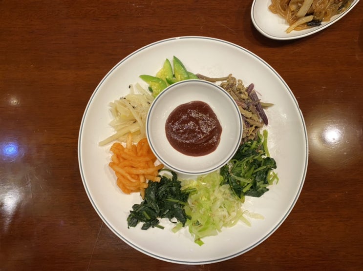 강남 맛집 대치동 맛집 사월에보리밥 - 한정식 한식집