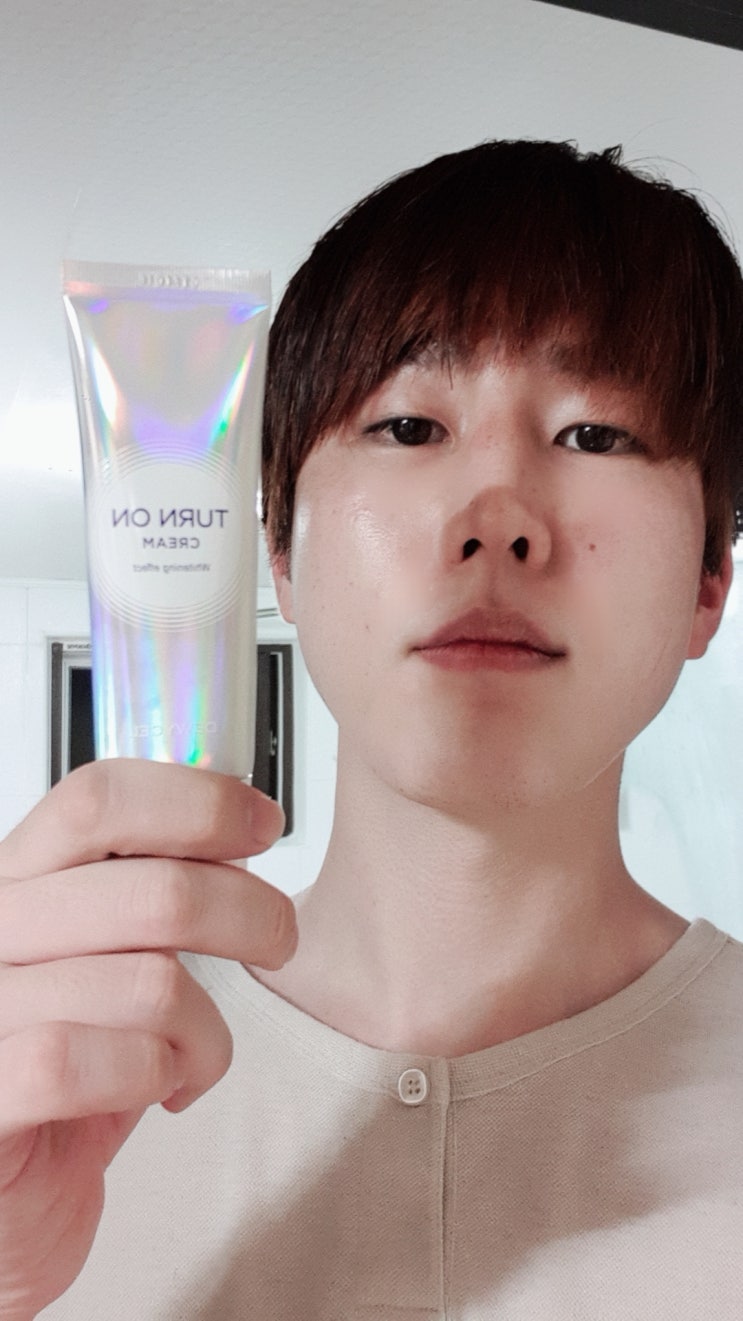  꾸안꾸메이크업 듀이셀 턴온크림 자연스러운 톤업