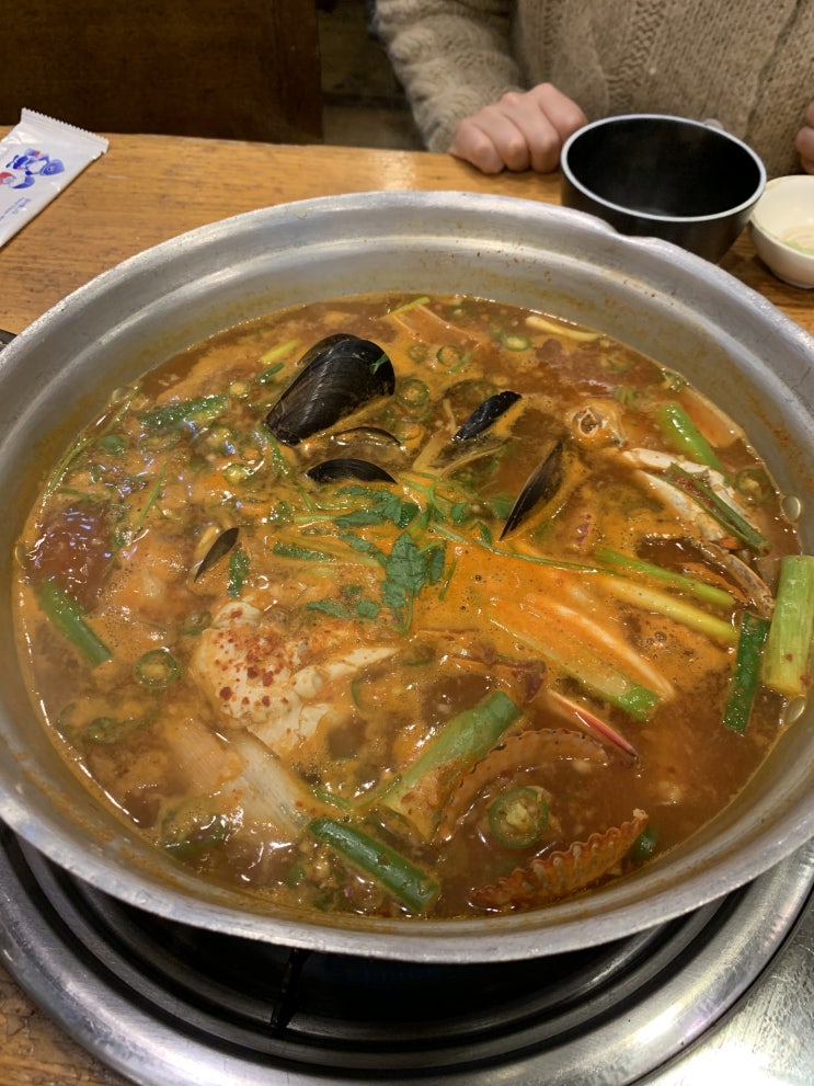  칼국수가 맛있는 거제 만선칼국수여름엔 이열치열, 겨울엔 몸보신!