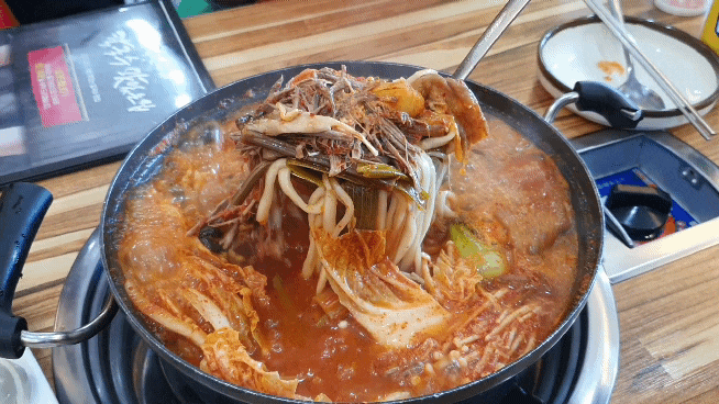  강화도 해장 맛집, 육개장 전문 '일년내내 칼국수 맛있는 집'
