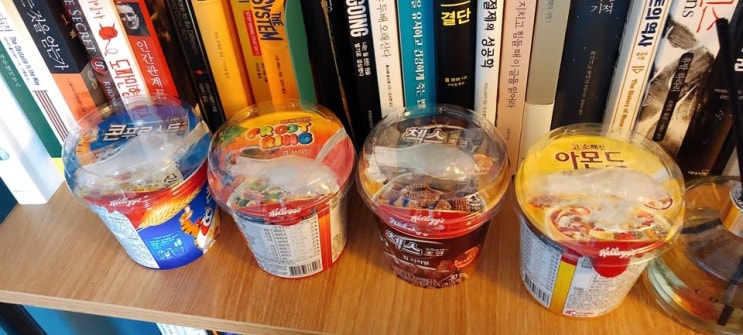 켈로그 컵시리얼 4가지맛 콘푸로스트 후루트링 첵스초코 아몬드프레이크