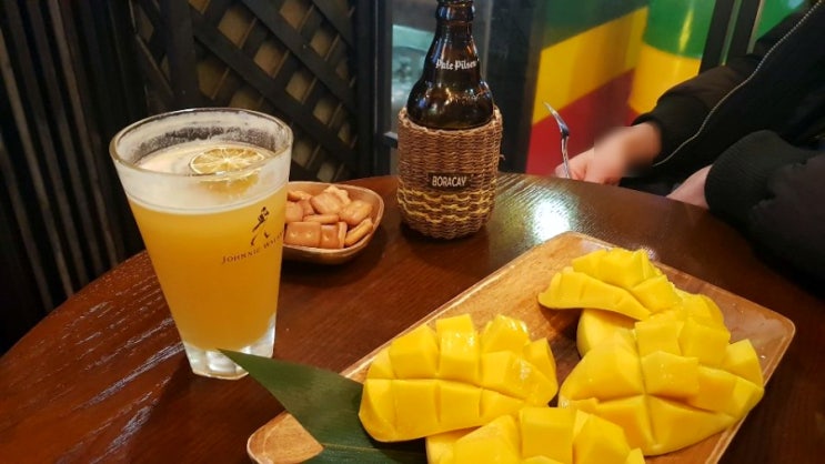  엉클스보라카이 흥덕점에서 깔라만시 맥주