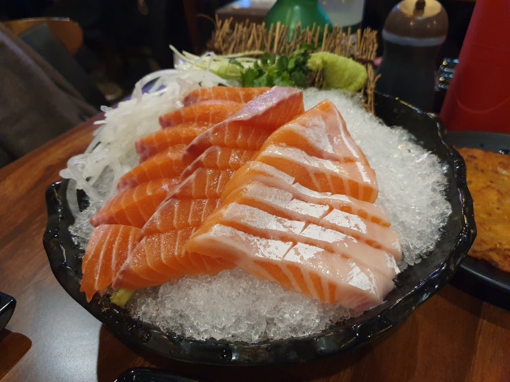  상봉역 맛집 가성비 좋고 맛도 좋았던 무한리필 연어시장