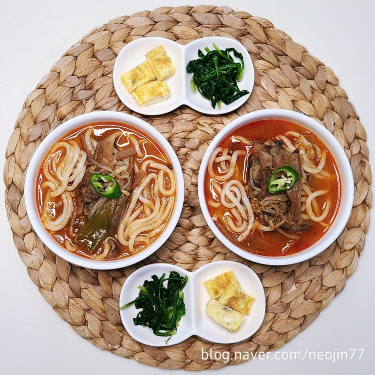 Jinny's집밥다이어리11월21일 주간밥상 육개장칼국수 한그릇 면요리 맛있다 Jinny's집밥다이어리11월21일 주간밥상 육개장칼국수 한그릇 면요리 맛있다