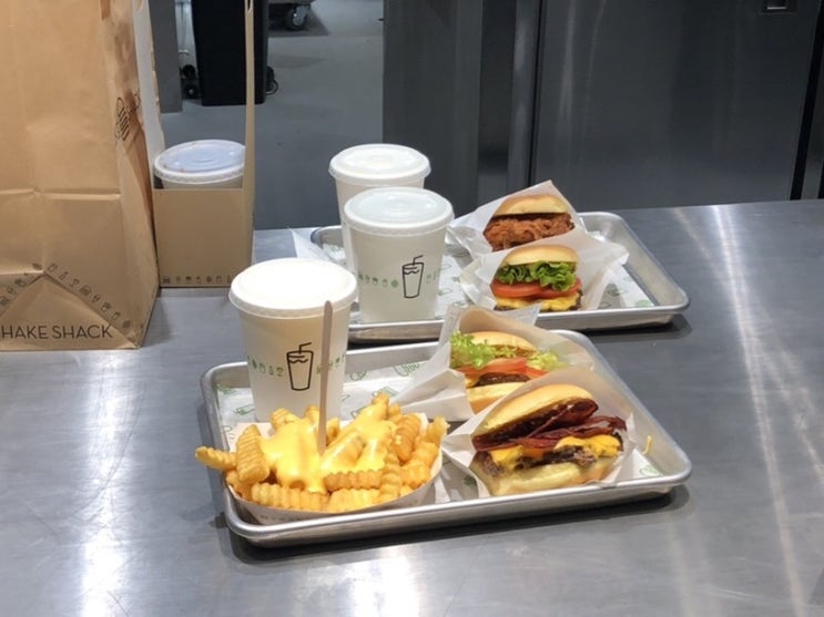  [대전 갤러리아 쉑쉑버거] 정말 맛있지만 양이 아쉬웠던 쉑쉑버거 / 할인정보