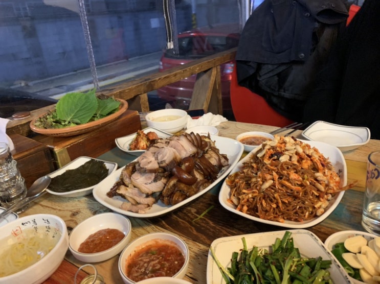  성수족발말고 친구가 강력 추천한 진짜 성수 족발맛집 : 광장족발