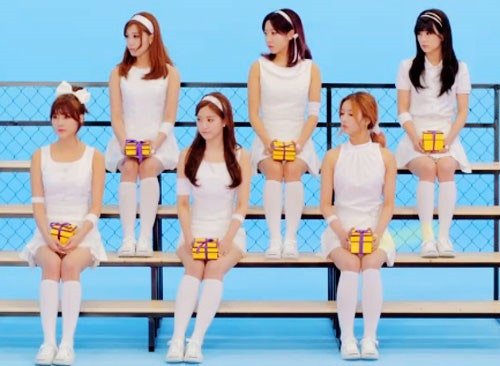 데뷔하는데 한달 걸린 에이핑크(Apink) , Mr. Chu