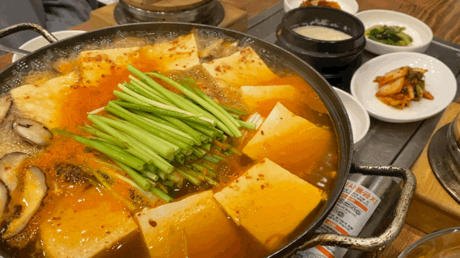 두부촌 안암본점 ; 직접 만든 고소한 손두부로 만든 두부요리를 맛 볼 수 있는 고대맛집 두부촌 안암본점 ; 직접 만든 고소한 손두부로 만든 두부요리를 맛 볼 수 있는 고대맛집