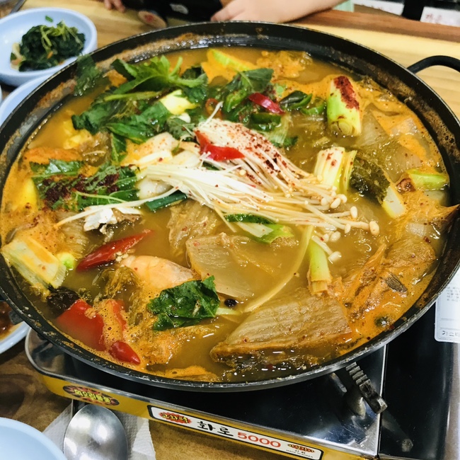  안면도 큰길식당-게국지 현지인맛집