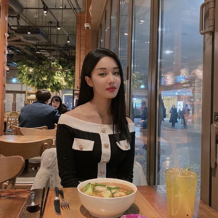  랄랄 나이 프로필 bj 유튜버 결혼 남자친구 학력 고향 가족 여동생