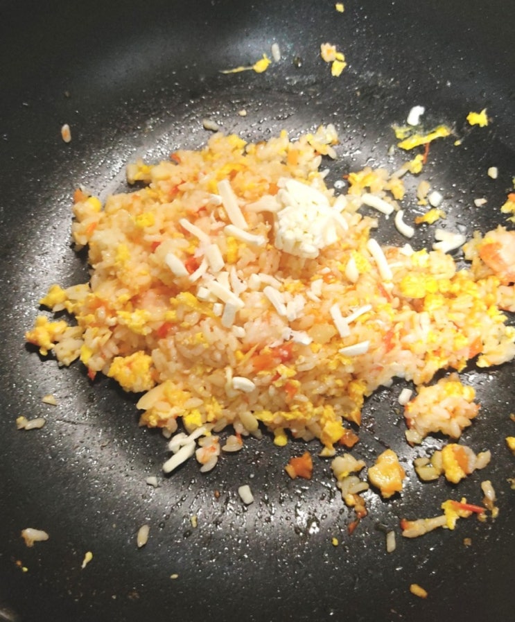  방울토마토 마늘 볶음밥