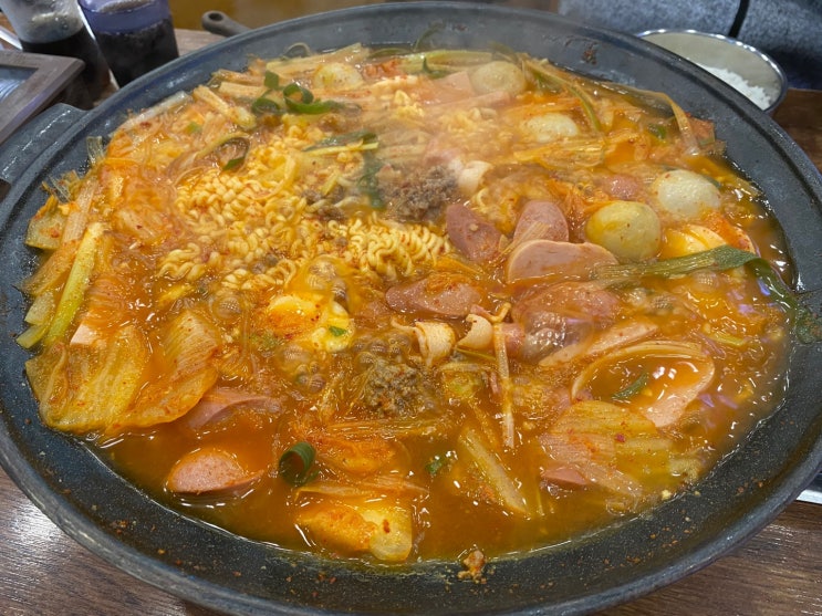  서울 근교 의정부 1호 부대찌개 맛집"오뎅식당"