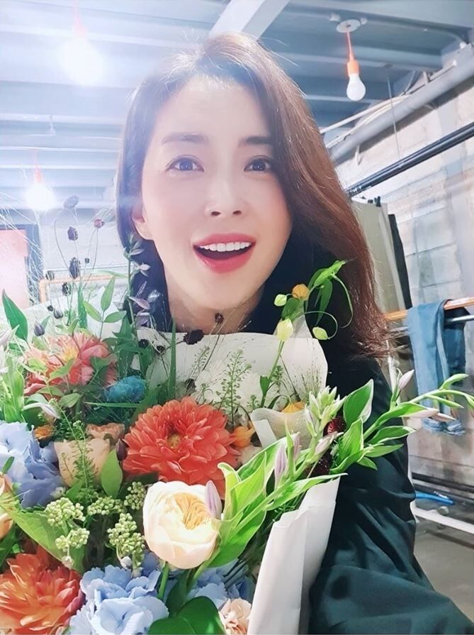  설경구 나이 송윤아 영화 전부인 불륜 이혼 재혼 결혼 자녀 가족