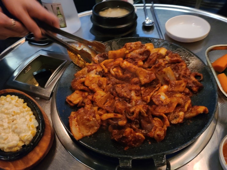  쭉심오류동맛집 쭈꾸미삼겹살과 날치알볶음밥