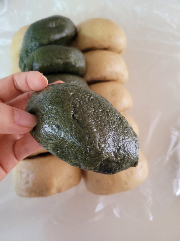  제주 덕인당 보리빵,쑥빵 신촌 본점  제주의 전통빵을 찾는다면 여기로 (수요미식회/배틀트립 맛집)