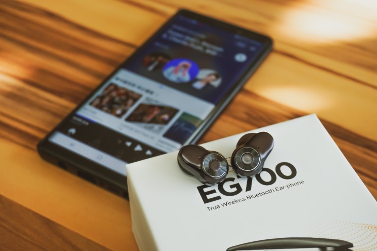 오픈형 블루투스이어폰, 보조배터리도 되는 원코 EG700