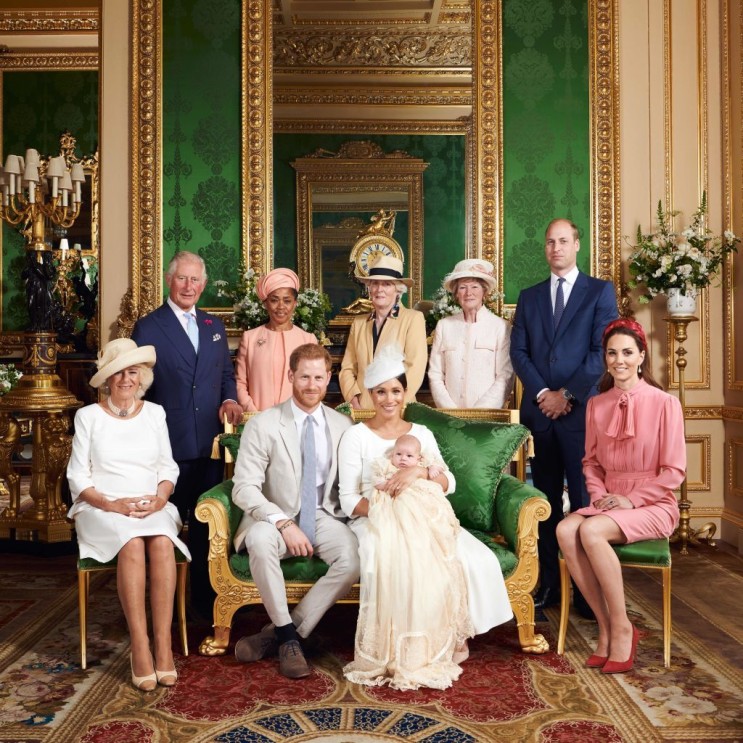 [Royal family] 로얄패밀리 - 7가지 음모론
