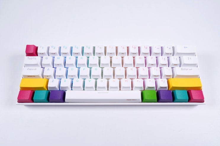  앤프로2 (ANNE PRO 2) 화이트 카일박스 백축 언박싱 및 사용기
